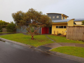 Flying Colours, Inverloch